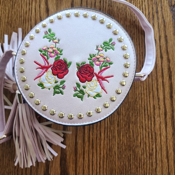 Yoki Pink Floral Red Rose Embroidered Round Circle Studded Purse Fringe Tassels - Picture 2 of 6